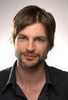 Gale Harold photo